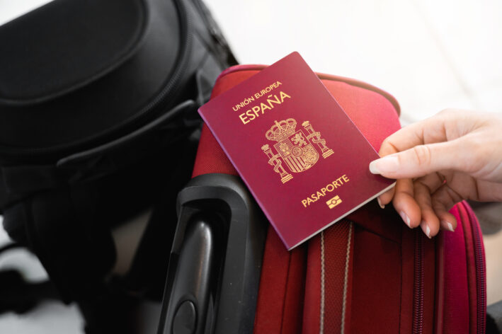 cidadania espanhola é um direito que pode te garantir um passaporte europeu